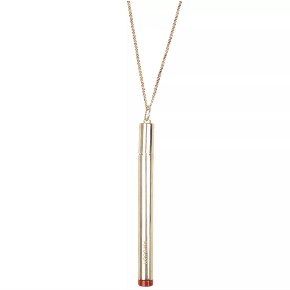 21. NEW IN BOX AMBUSH CIG CASE NECKLACE
